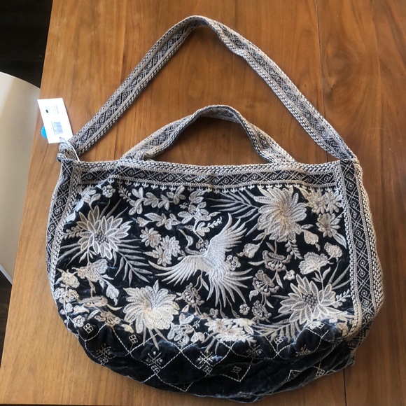 othilia velvet tote